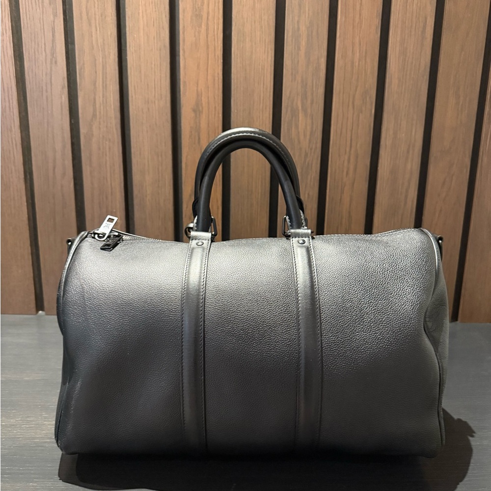 Louis Vuitton Keepall Bandoulière 45 – Aerogram Black Leather - Picture 3 of 11